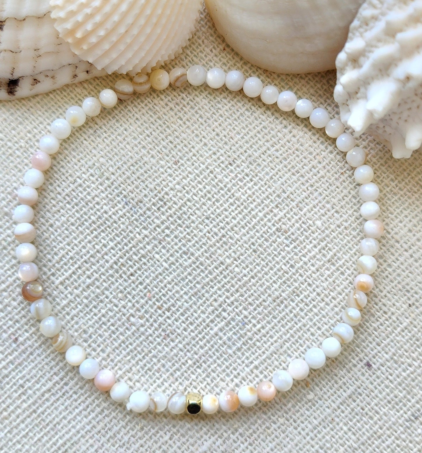 Freshwater Shell with Gold Spacer Bracelet